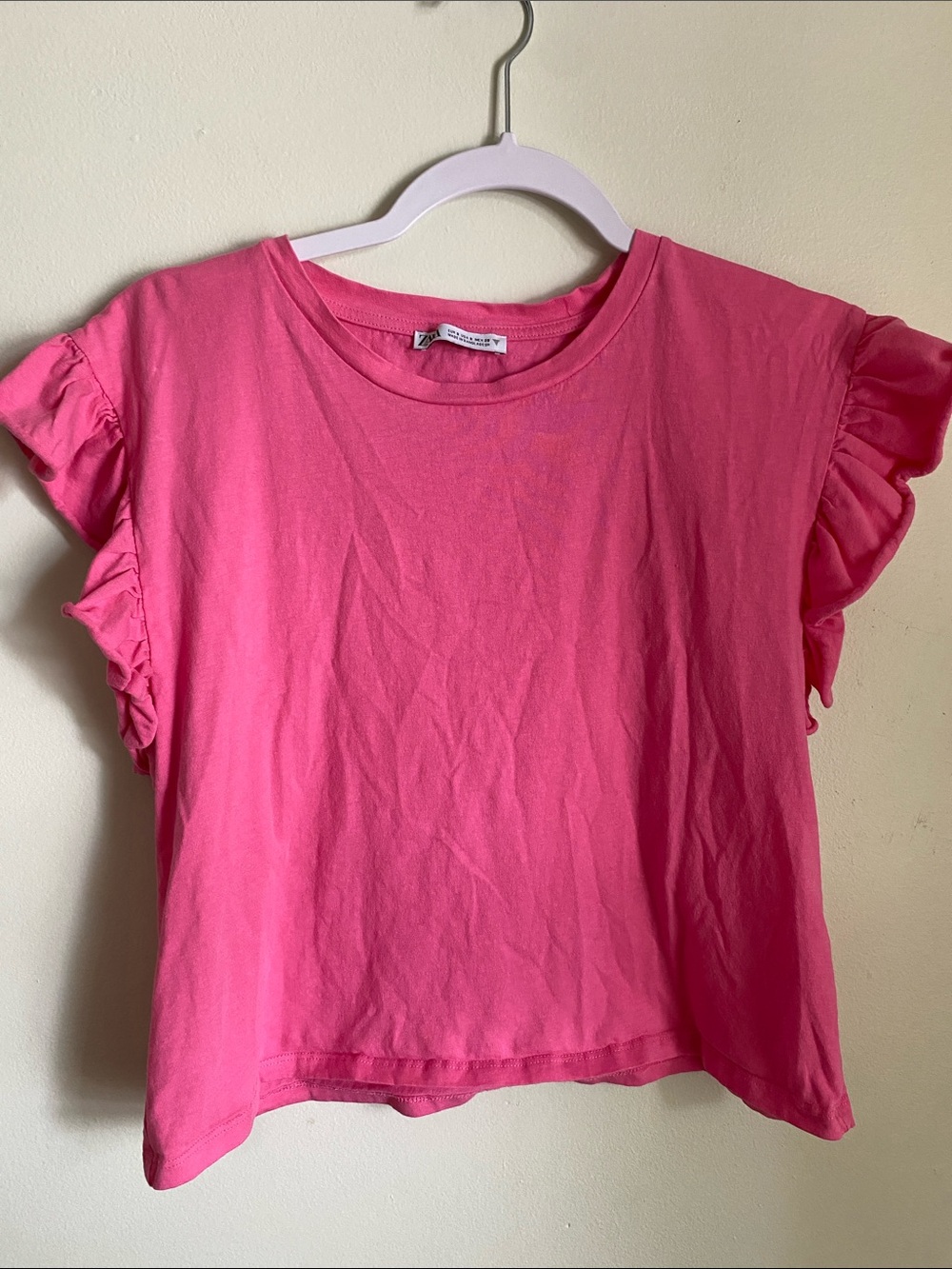 ZARA Stretchy Hot Pink Crewneck Box Tee with Ruffled Sleeves